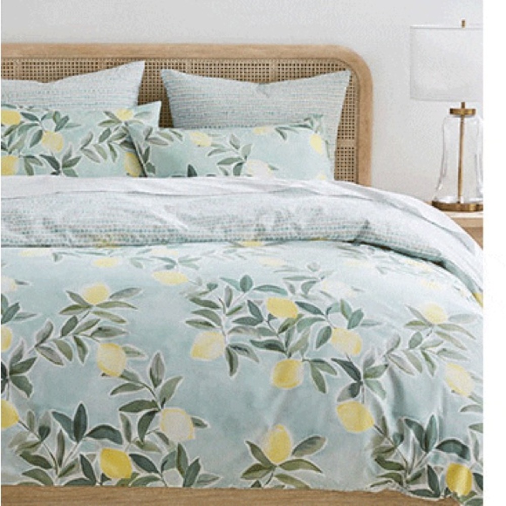 Rebecca Atwood X Pottery Barn Lemon Organic Percale Duvet Cover & 2 King Shams